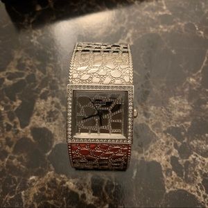 Guess watch in silver adjustable band